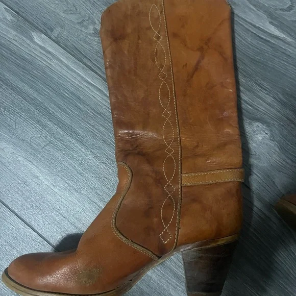 Cowboy boots - Picture 2 of 6